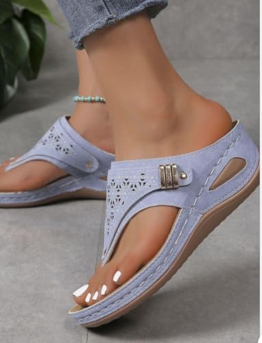 Women’s Buckled Thong Footbed Sandals