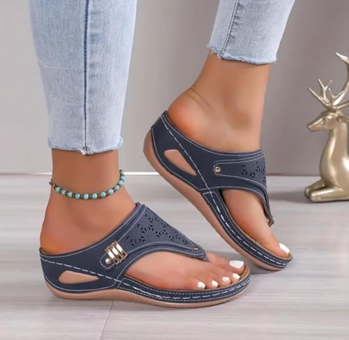 Women’s Buckled Thong Footbed Sandals