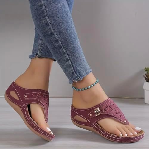Women’s Buckled Thong Footbed Sandals
