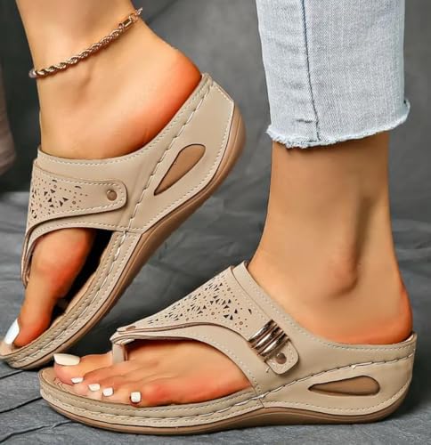 Women’s Buckled Thong Footbed Sandals