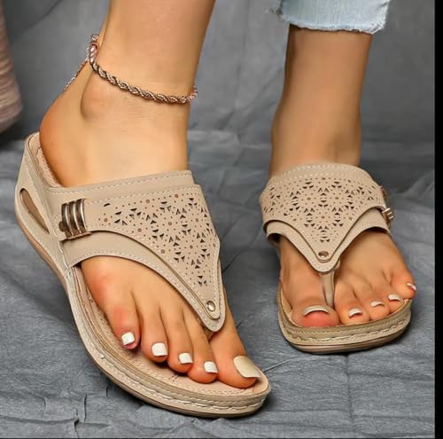 Women’s Buckled Thong Footbed Sandals