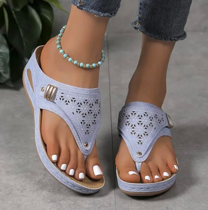 Women’s Buckled Thong Footbed Sandals